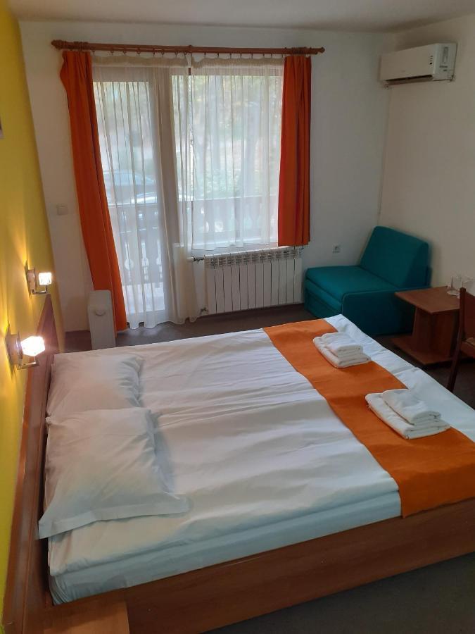 Hotel Les Razgrad Dış mekan fotoğraf